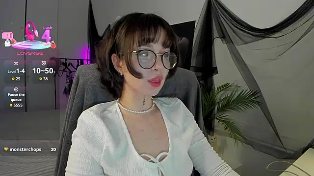 RisoSweet online show from 05/24/26, 08:31