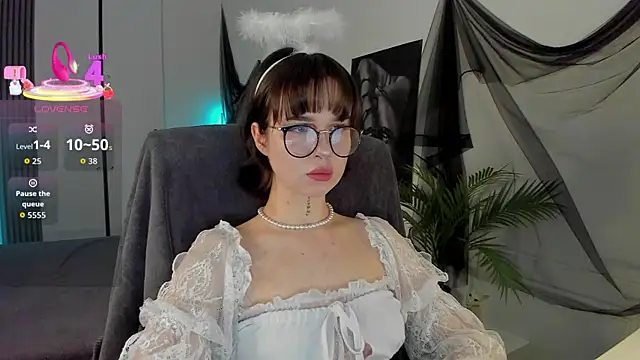 RisoSweet online show from 05/26/26, 08:29