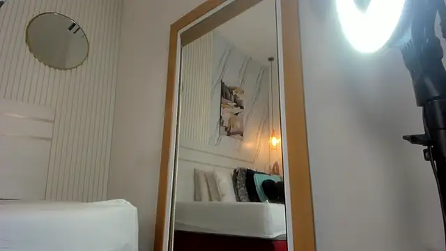 Candicewayne online show from 05/05/26, 08:01