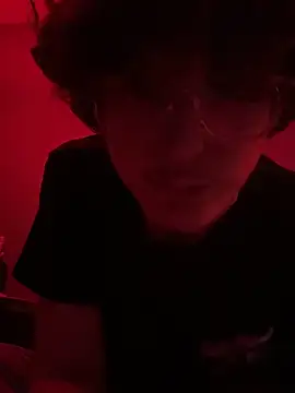 Snapshot of dontworryboutitt chatting on 04/11/26, 11:19 dontworryboutitt online show from 04/11/26, 11:19