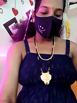 Snapshot of Mun_Mun1 chatting on 04/12/26, 02:59 Mun Mun1 online show from 04/12/26, 02:59