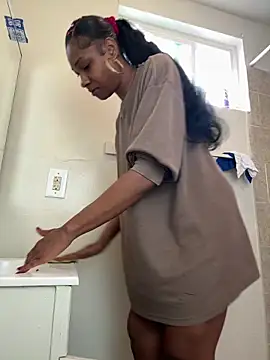 MsSexy2u online show from 04/13/26, 03:27