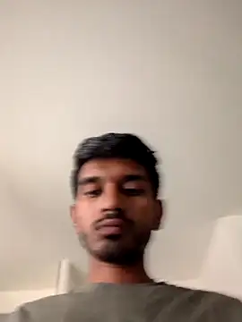 Snapshot of belloheike chatting on 04/14/26, 03:17 belloheike online show from 04/14/26, 03:17