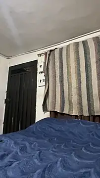 nanaislonely online show from 04/14/26, 02:16