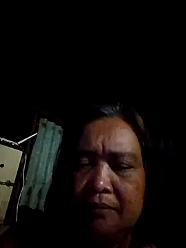 Snapshot of jeanyummytits chatting on 05/22/26, 11:19 jeanyummytits online show from 05/22/26, 11:19