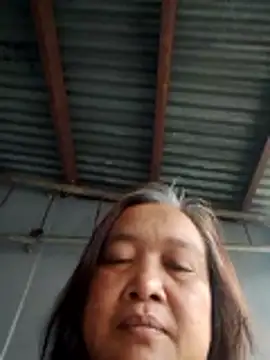 Snapshot of jeanyummytits chatting on 05/30/26, 12:17 jeanyummytits online show from 05/30/26, 12:17