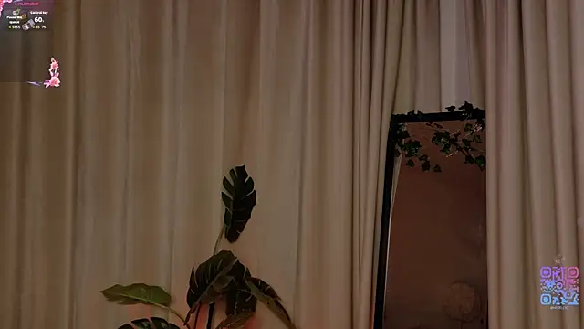 HazelHayesss online show from 05/21/26, 03:20