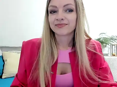 Snapshot of Severina7 chatting on 05/10/26, 07:05 Severina7 online show from 05/10/26, 07:05