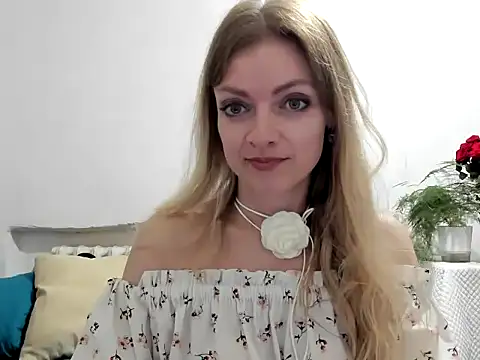Snapshot of Severina7 chatting on 05/26/26, 08:07 Severina7 online show from 05/26/26, 08:07