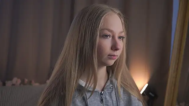 AlleneRhyner online show from 04/20/26, 06:05