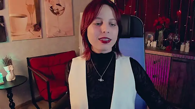 VivienneHebert online show from 05/12/26, 12:55