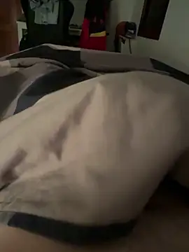 Snapshot of taladrocanario chatting on 04/15/26, 12:27 taladrocanario online show from 04/15/26, 12:27