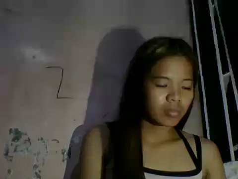 Snapshot of trixiavia chatting on 05/16/26, 03:11 trixiavia online show from 05/16/26, 03:11