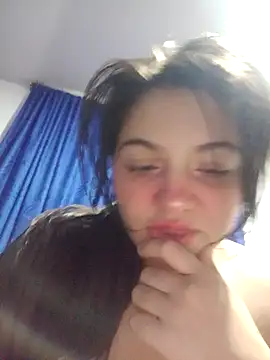 rosemilkbobs online show from 04/13/26, 04:44