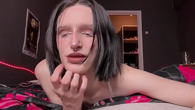 Niky Long online show from 04/25/26, 07:55