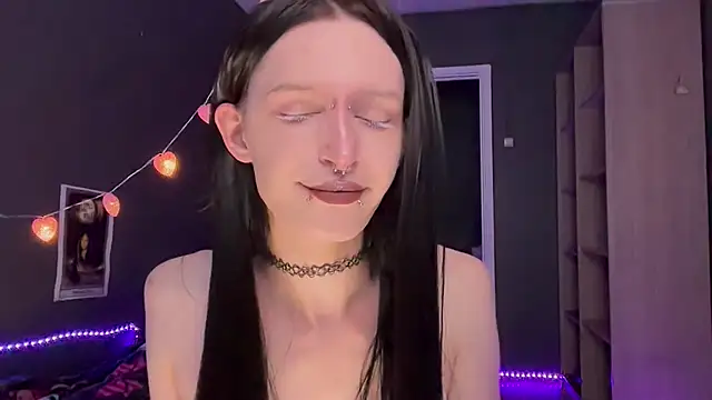 Niky Long online show from 05/04/26, 08:06