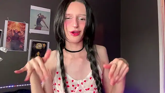 Niky Long online show from 04/15/26, 10:21