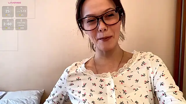 LaurenBlade online show from 04/26/26, 08:55