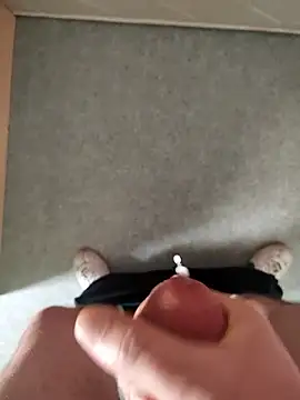 Loulou06123 online show from 04/13/26, 04:00