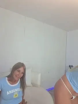 prretty15 online show from 06/14/26, 04:41