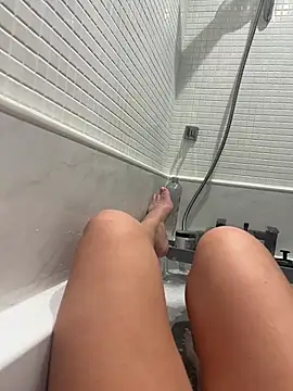 BadGirl69Me online show from 04/16/26, 07:03