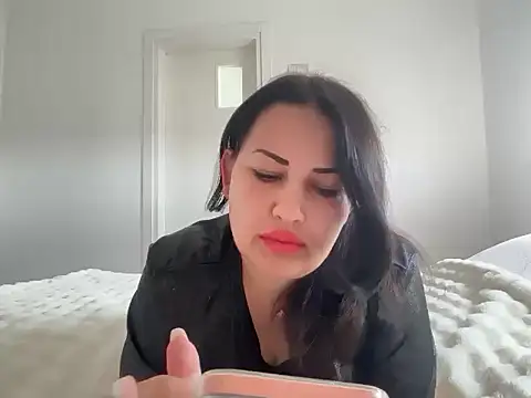 SeleneVane online show from 05/09/26, 12:19