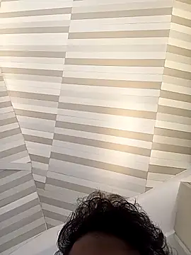 itsmemadhu2019 online show from 05/14/26, 01:41