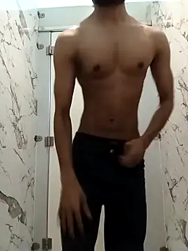 itsmemadhu2019 online show from 05/10/26, 12:31