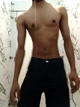 itsmemadhu2019 online show from 05/03/26, 12:31