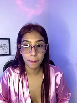 Snapshot of miss_carly chatting on 06/07/26, 06:24 miss carly online show from 06/07/26, 06:24