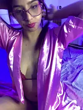 Snapshot of miss_carly chatting on 06/08/26, 01:28 miss carly online show from 06/08/26, 01:28