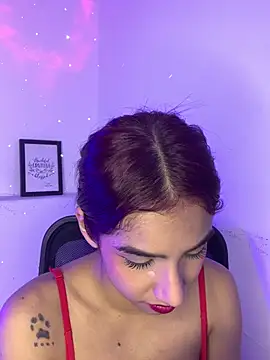 Snapshot of miss_carly chatting on 06/10/26, 05:58 miss carly online show from 06/10/26, 05:58