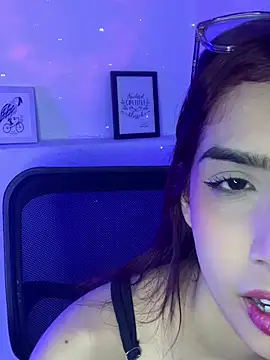 Snapshot of miss_carly chatting on 06/04/26, 06:34 miss carly online show from 06/04/26, 06:34