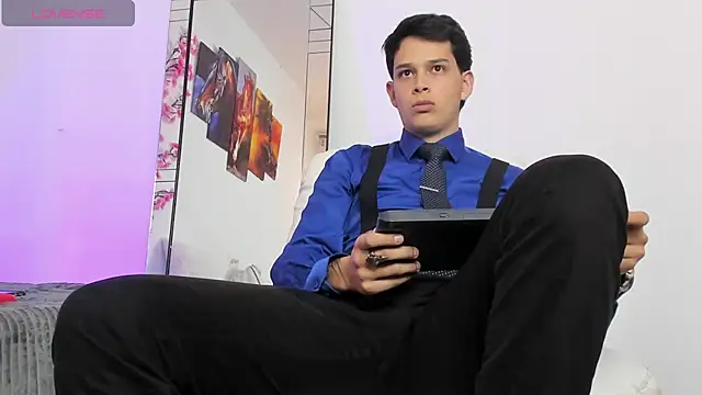 elijah stoone online show from 04/15/26, 12:10