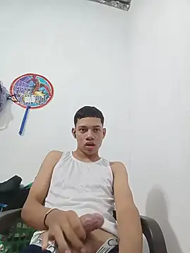 curious straight guy online show from 04/19/26, 06:21