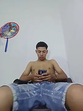 curious straight guy online show from 05/02/26, 01:55