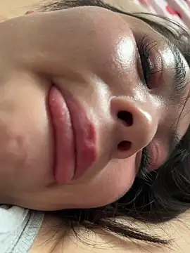 Shui Duoduo online show from 04/15/26, 02:17