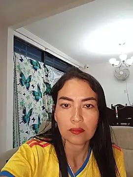 LuluDream online show from 06/18/26, 12:09