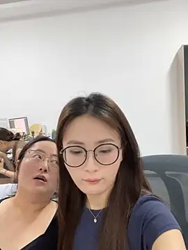 Snapshot of Taosi11 chatting on 06/03/26, 05:52 Taosi11 online show from 06/03/26, 05:52