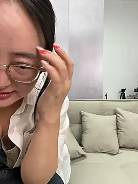 Snapshot of Taosi11 chatting on 07/16/26, 07:27 Taosi11 online show from 07/16/26, 07:27