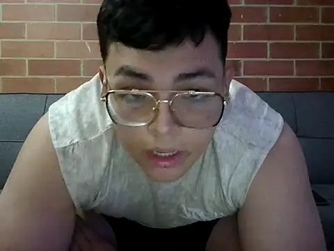 steef0  online show from 04/14/26, 05:23