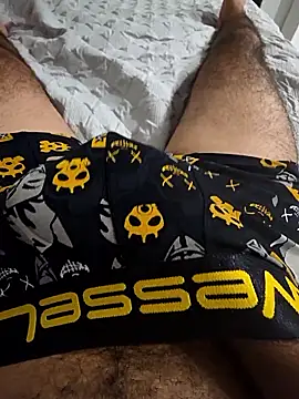 Snapshot of tugrueso2699 chatting on 04/14/26, 11:43 tugrueso2699 online show from 04/14/26, 11:43