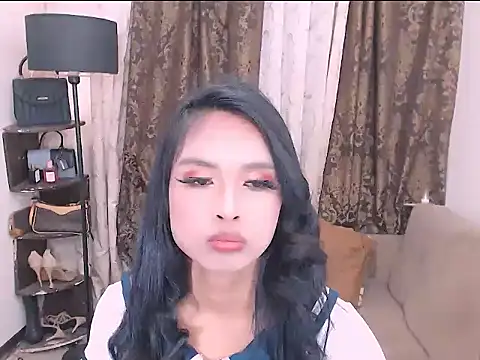 WILDEXOTICBEAUTY online show from 04/14/26, 08:30