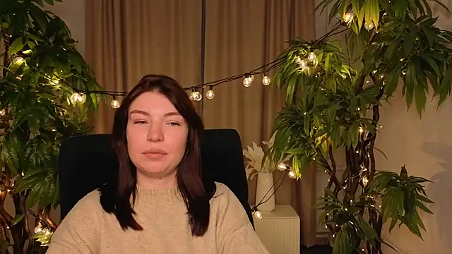 JuanitaWood online show from 04/15/26, 10:32