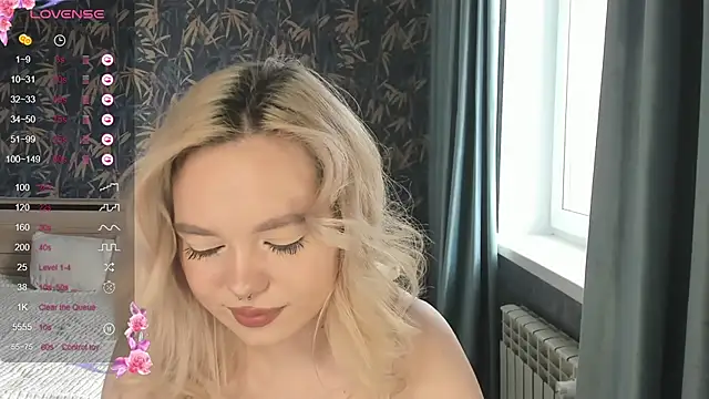 Anna Delon online show from 04/26/26, 11:18