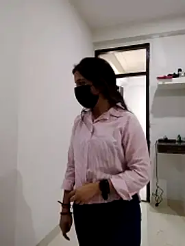 Snapshot of Anjali_hot33 chatting on 04/13/26, 08:29 Anjali hot33 online show from 04/13/26, 08:29