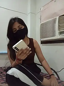 Snapshot of Anjali_hot33 chatting on 06/15/26, 06:18 Anjali hot33 online show from 06/15/26, 06:18