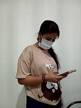 Anjali hot33 online show from 04/18/26, 06:27
