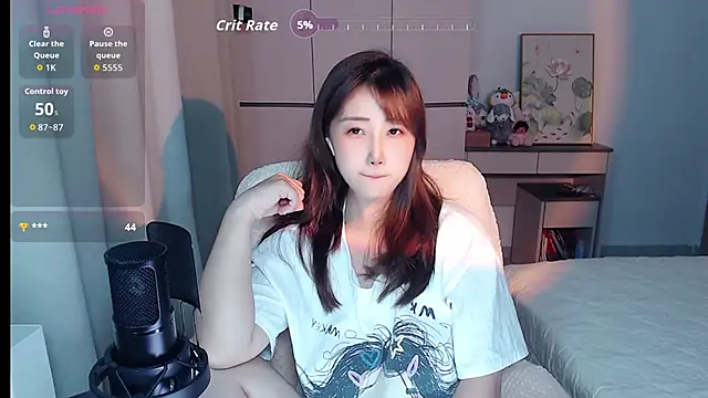 MissBunny 2026 online show from 05/11/26, 12:28