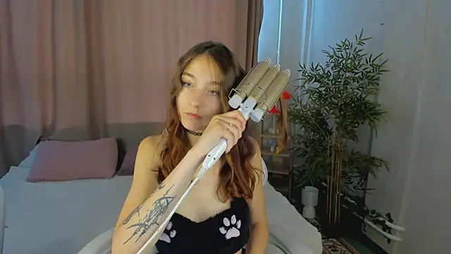 Snapshot of alis_tauber chatting on 07/17/26, 09:39 alis tauber online show from 07/17/26, 09:39